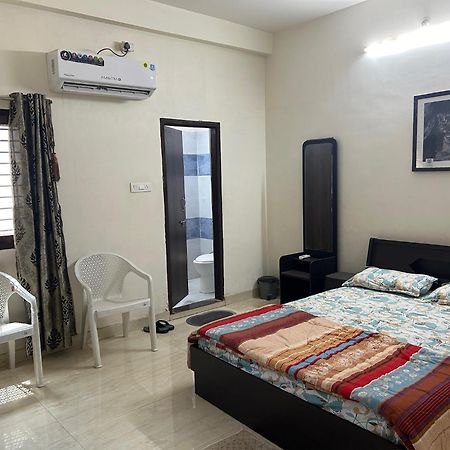 Samadhan Home Stay Джабалпур Екстериор снимка