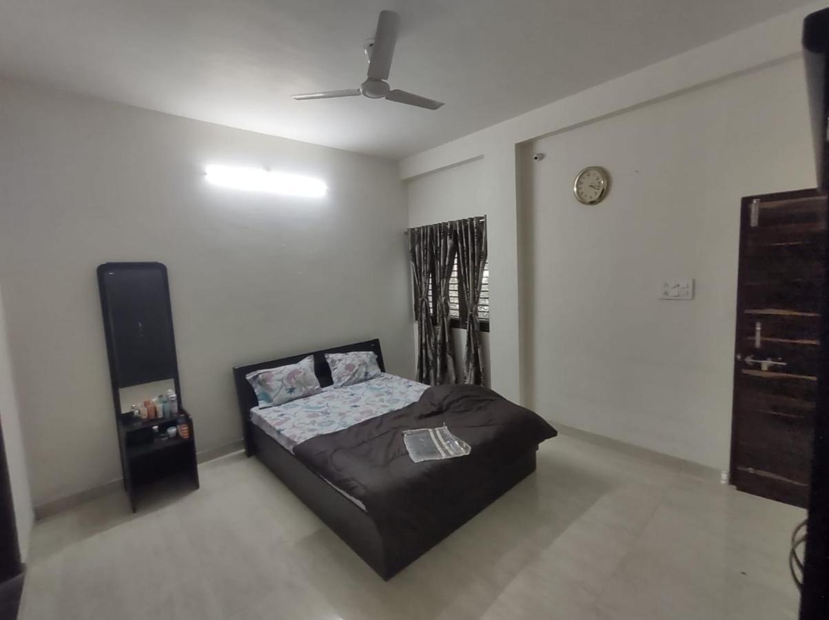 Samadhan Home Stay Джабалпур Екстериор снимка