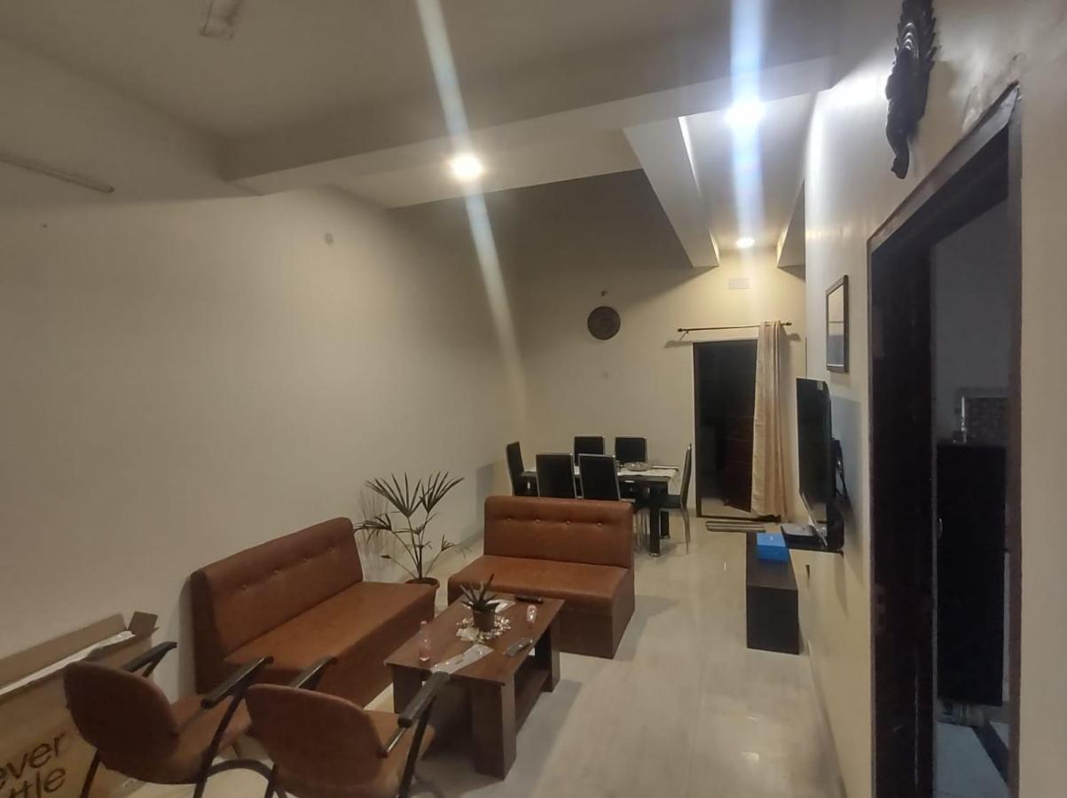 Samadhan Home Stay Джабалпур Екстериор снимка