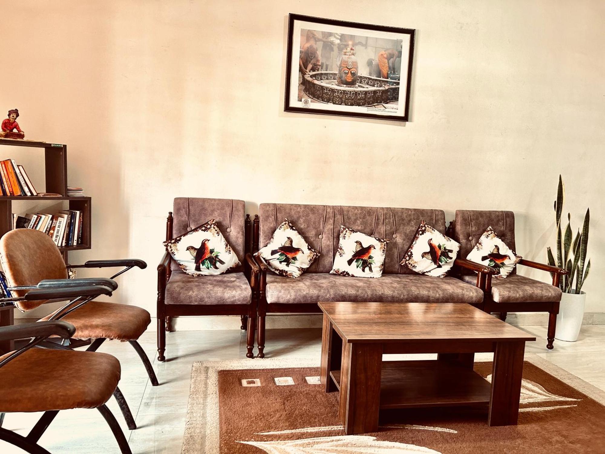 Samadhan Home Stay Джабалпур Екстериор снимка